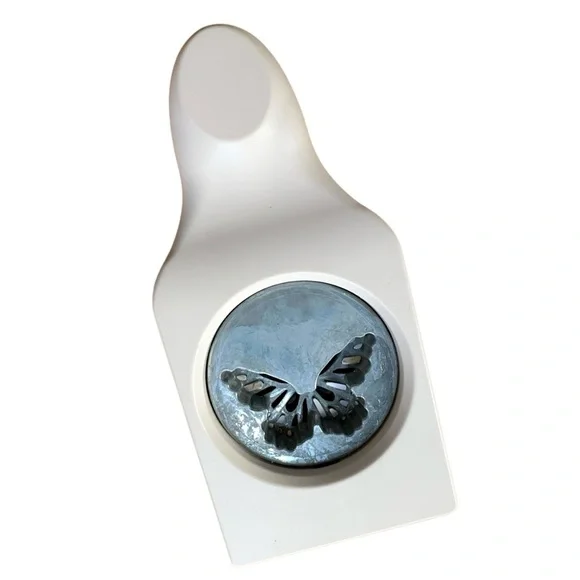 MARTHA STEWART | MONARCH BUTTERFLY LARGE DECORATIVE PAPER PUNCH - Picture 3 of 4